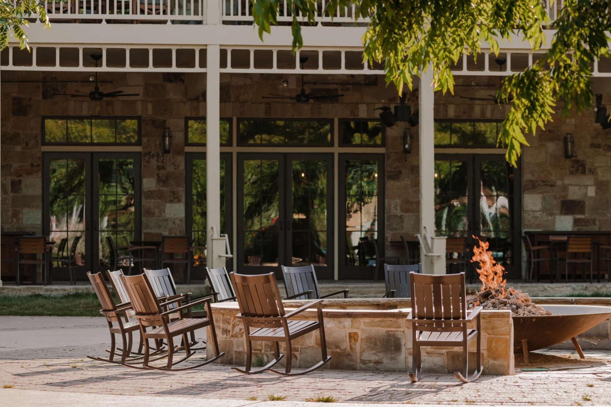 Hyatt Regency Lost Pines Resort And Spa Cedar Creek Exterior foto